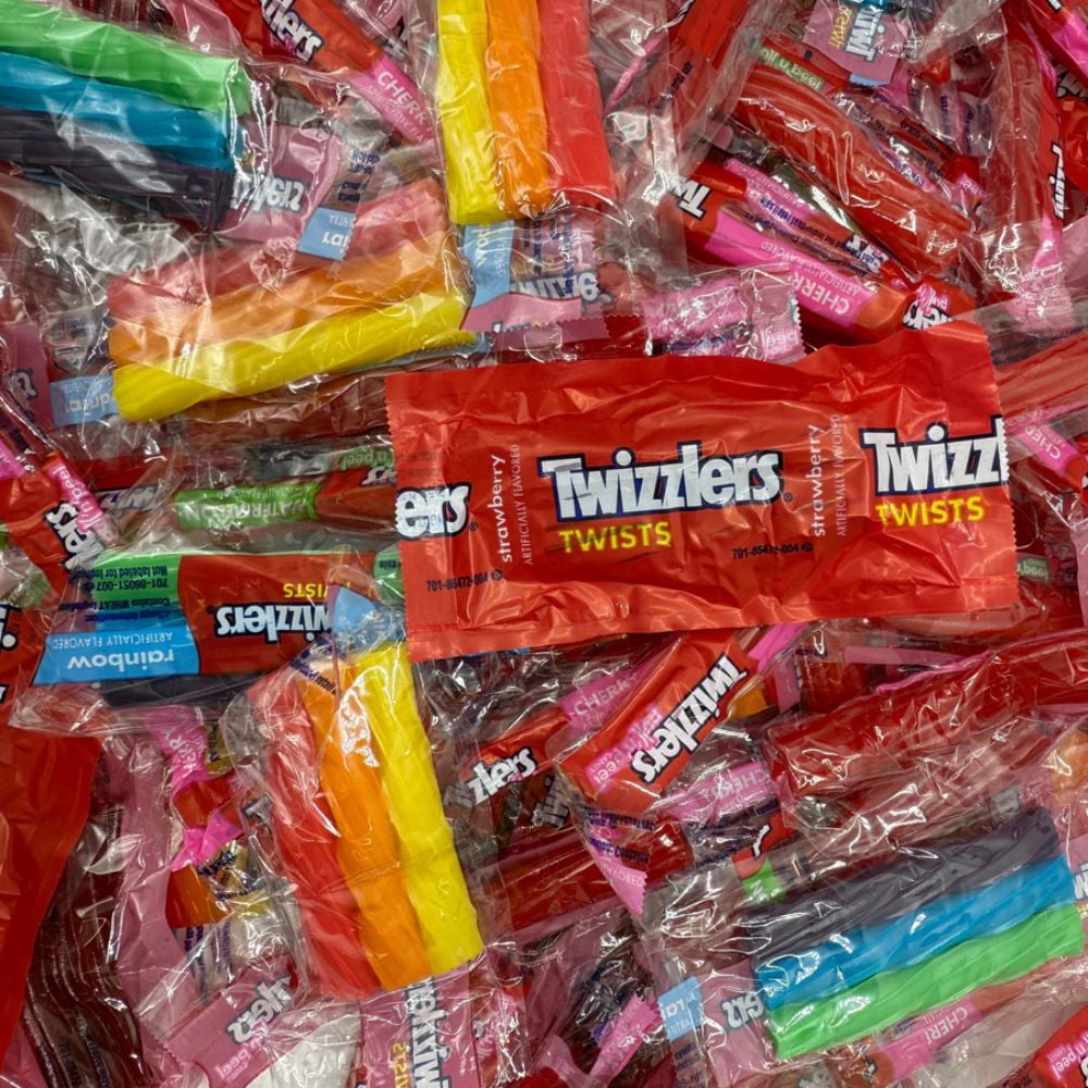 Twizzlers Twists  Pull ’N’ Peel Variety Pack Chewy Candy – Individually Wrapped – Bulk Value Pack