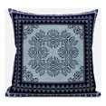 thumbnail image 1 of Couronne de Fenêtre Palais Coussin en Tissu Bleu Blanc Vert Rouge 18x18, 1 of 6
