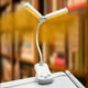 thumbnail image 3 of Luz LED de doble cabeza para libros • 3 colores y 8 niveles de brillo • 80 horas de duración • USB-C recargable • Batería de 1000mAh • Lámpara de escritorio con pinza, 3 of 3