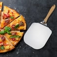 thumbnail image 2 of Fiudx Pala para Pizza, Versátil Espátula de Aluminio de 30 Cm, Mango Ergonómico de Madera, Cabezal Curvo para Facilitar La Transferencia de Alimentos, Ideal para Hornear Pasteles, Pizzas y Filetes, I, 2 of 4