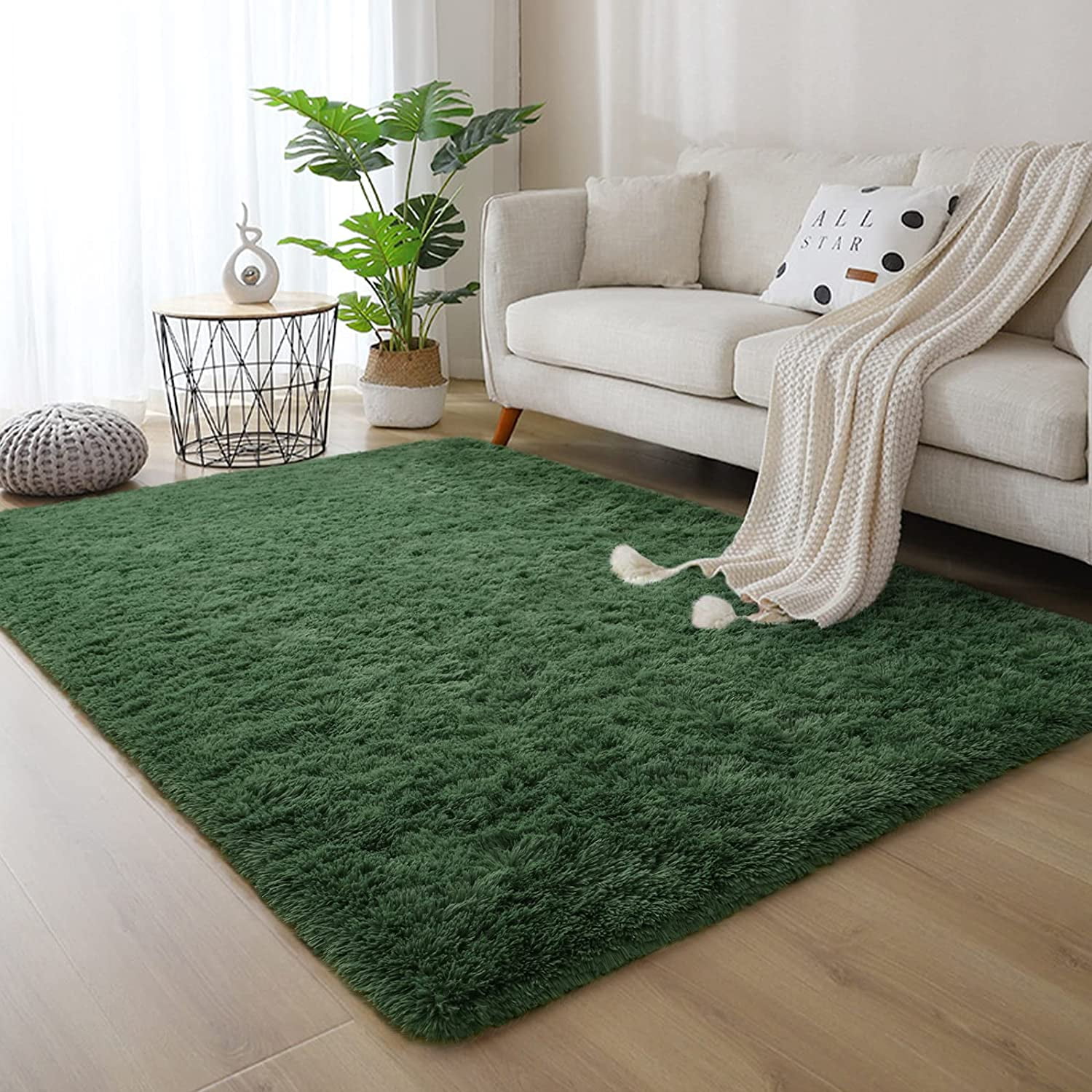 Noahas Super Soft Shaggy Rugs Fluffy Carpets, 3x5 ft, Deep-Green Area Rug for Living Room Bedroom Girls Kids Room Nursery Home Decor, Non-Slip Plush Indoor Floor Bedside Rug, 3x5 Feet Deep-Green