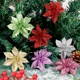 thumbnail image 5 of Flores artificiales de Navidad con purpurina, decoración colgante para árbol de Navidad, flores falsas, adornos de regalo simulados de Año Nuevo dorados y plateados, 5 of 5