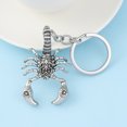 thumbnail image 2 of Llavero Exagerated Scorpion Vintage de aleación de zinc, 2 of 2