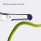 thumbnail image 3 of El kit de maquinillas de afeitar Dermaplane Flamingo incluye 1 mango y 4 recargables, 3 of 6