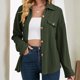 thumbnail image 3 of Chaqueta de la camisa de las mujeres Turn Down Collar Single Breasted con bolsillos falsos Chaqueta de gran tamaño Camisa OD Verde M, 3 of 7