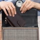 thumbnail image 5 of Cartera con tarjetero para mujeres/hombres, cartera pequeña de cuero con cremallera y ventana de identificación, 5 of 5