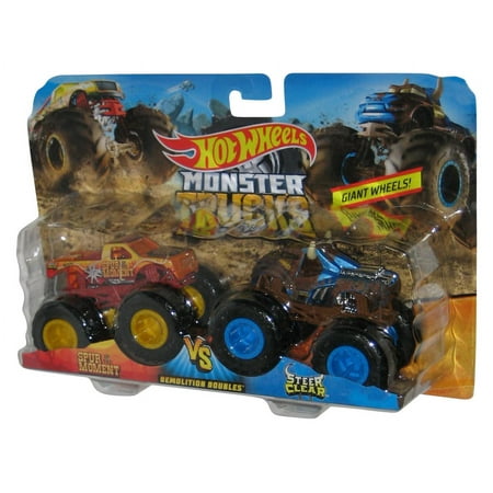 Hot Wheels Monster Jam (2022) Spur of The Moment & Steer Clear Demolition Doubles Toy Truck Pack
