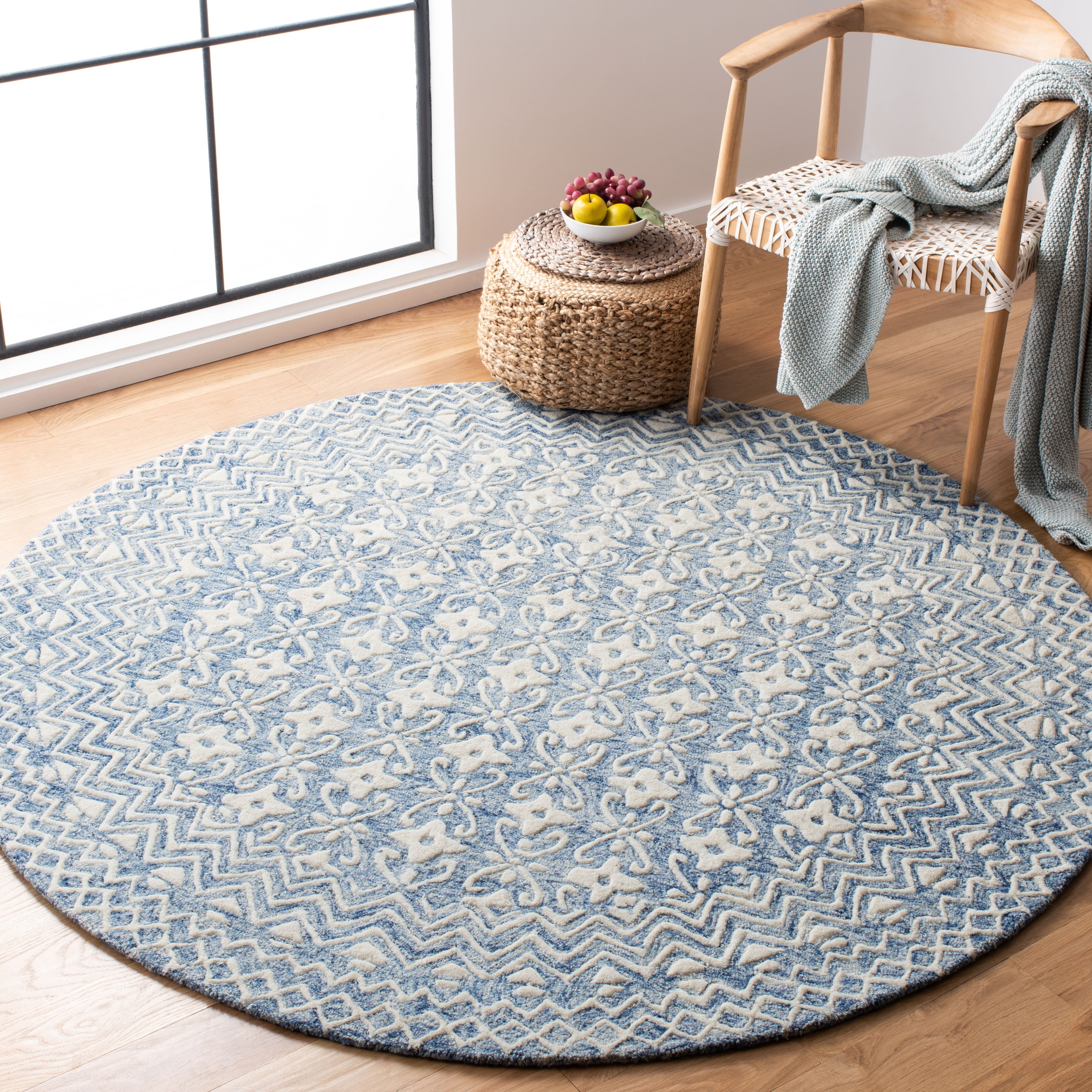 Safavieh Blossom Azura Geometric Wool Area Rug, Blue/Ivory, 6' x 6' Round