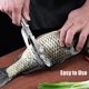 thumbnail image 2 of Cuchillo de escamas de pescado de acero inoxidable 3 en 1, raspador de escamas, peladores de diente de sierra, deshuesado, fileteado, 2 of 4