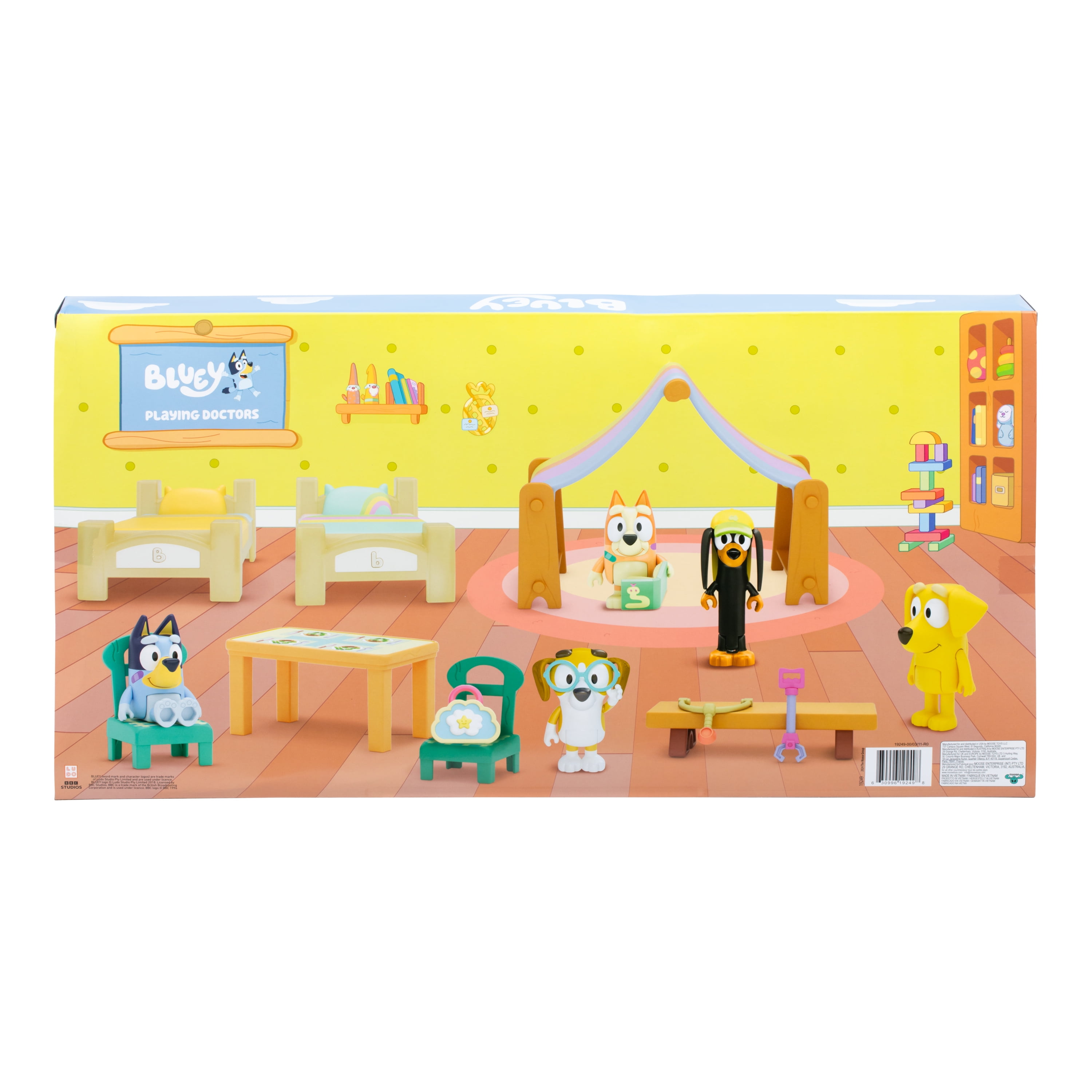 Bluey Playing Doctors Value Box,  5 Figures, 11 Accessories, and More, Ages 3+, Walmart Exclusive