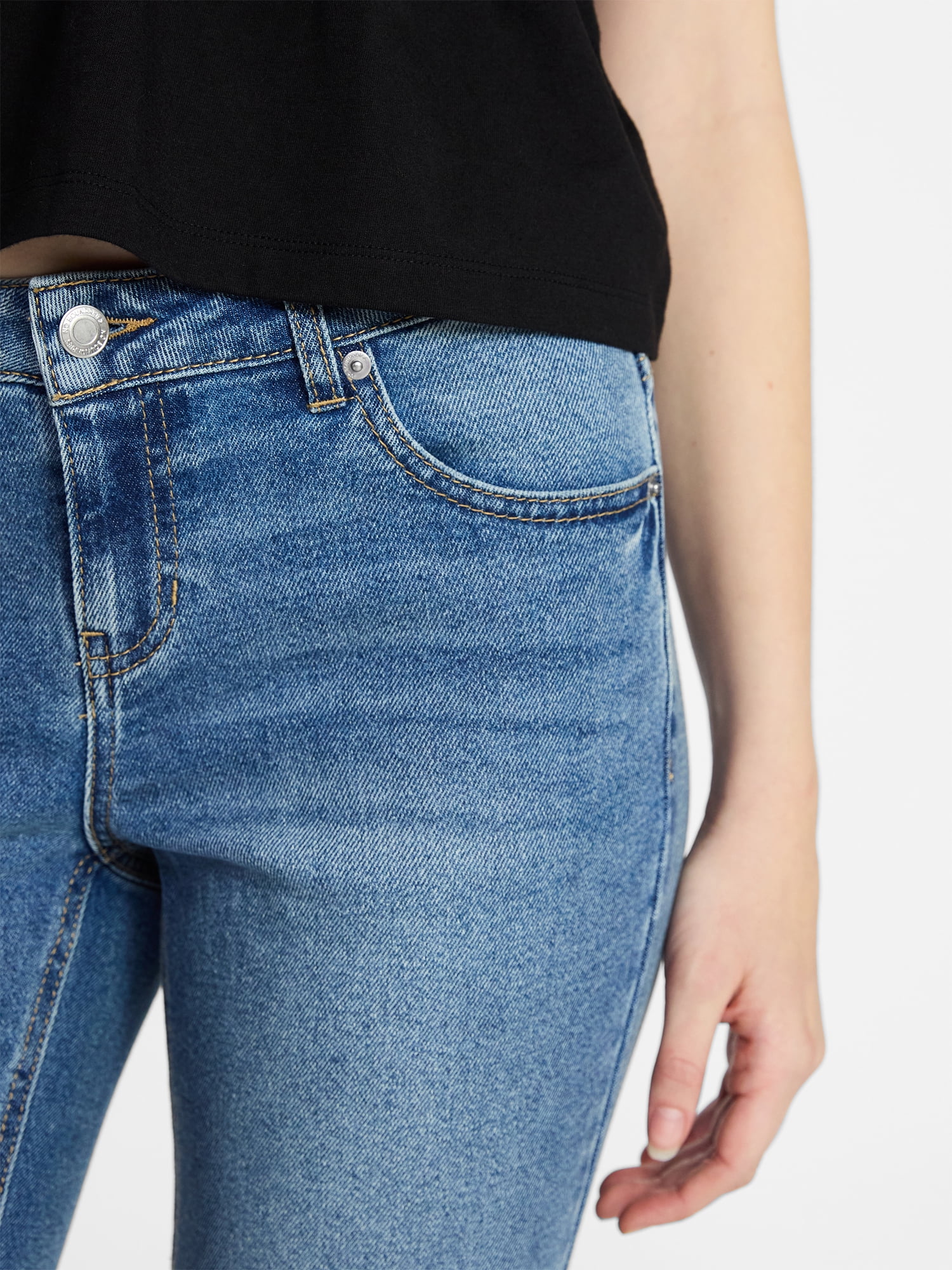 No Boundaries Low Rise Specialty Flare Jeans, 31" Inseam, Women's 00-18