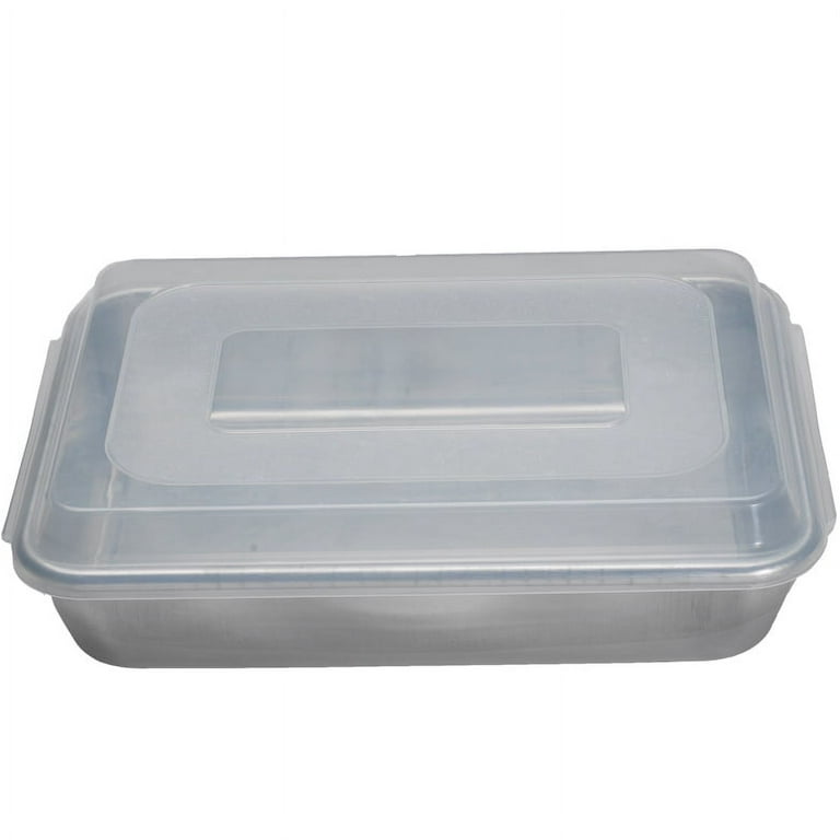 Nordic Ware Naturals Aluminum High sided Sheet Cake Pan with plastic lid  18.3 x 13.1 x 3.1, Silver 