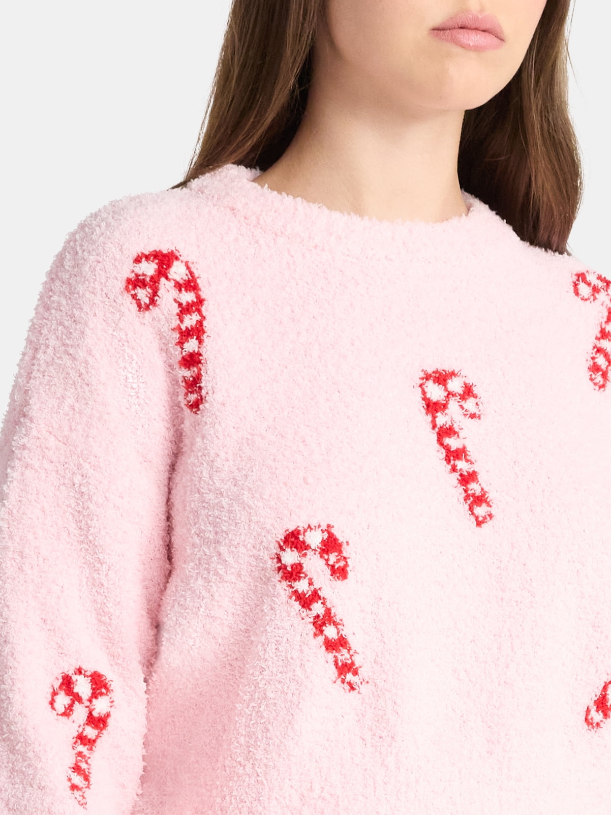 No Boundaries Christmas Plush Sweater and Shorts Set, 2-Piece, Women’s