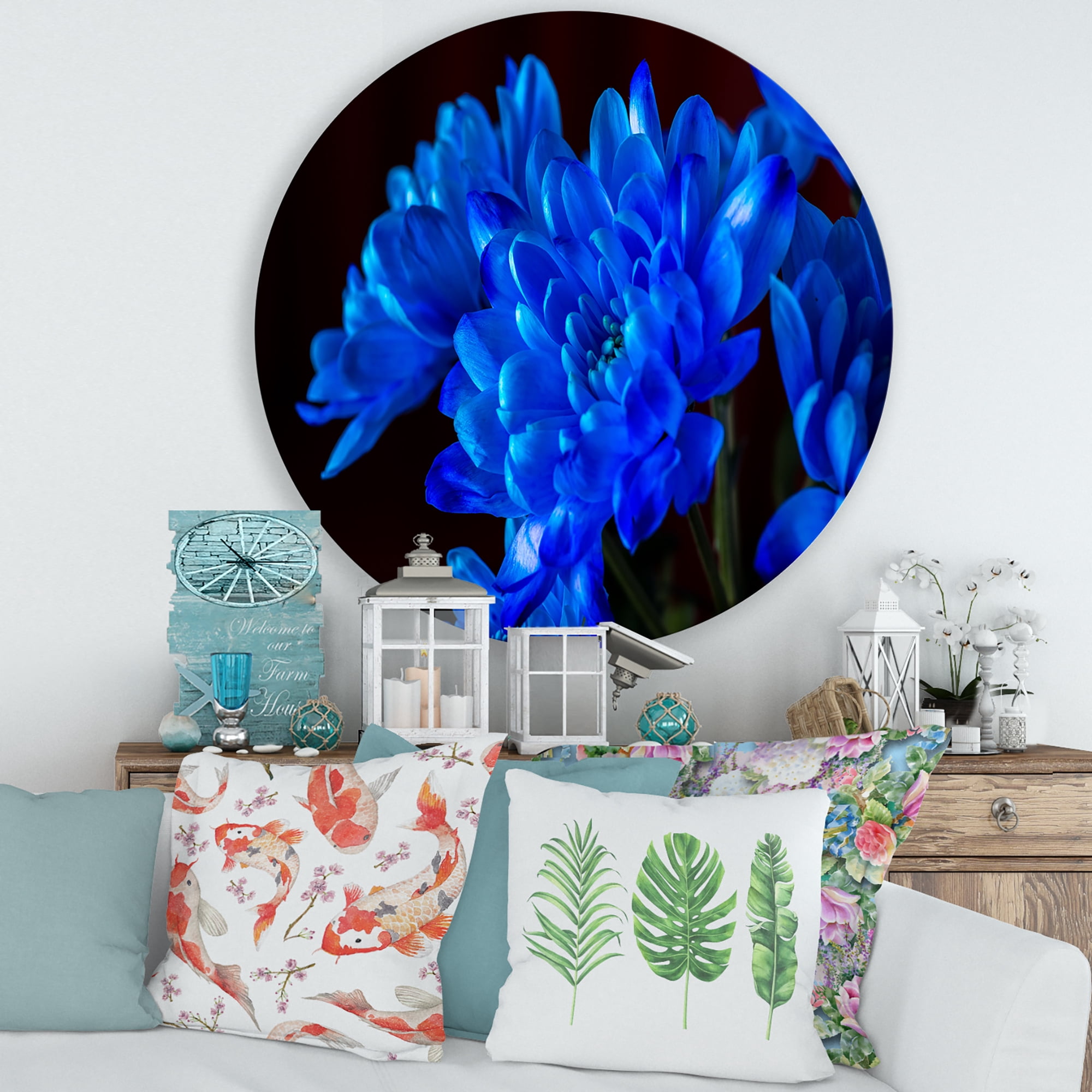 Designart 'Blue Chrysanthemum Flowers On Black Backround' Traditional Circle Metal Wall Art 36x36 - Disc of 36