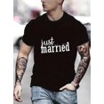 thumbnail image 1 of Camiseta gráfica "Recién Casados" para hombre: cómoda y elegante para el verano y más allá. Para adultos, hombres, mujeres, adolescentes, jóvenes y tiempo libre., 1 of 6