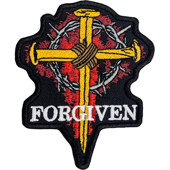 Trois Clous Connectés par une Croix sur un Fond de Couronne d'Opines avec l'Inscription Excusée. Patch Brodé à Repasser. Taille 3, 2x3,9 Pouces