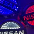 thumbnail image 4 of Luz LED 3D para emblema trasero de auto, reemplazo iluminado para Nissan, tamaño S 10.6cm x 9.0cm, luz blanca, diseño avanzado y resistente al agua para personalización automotriz., 4 of 6