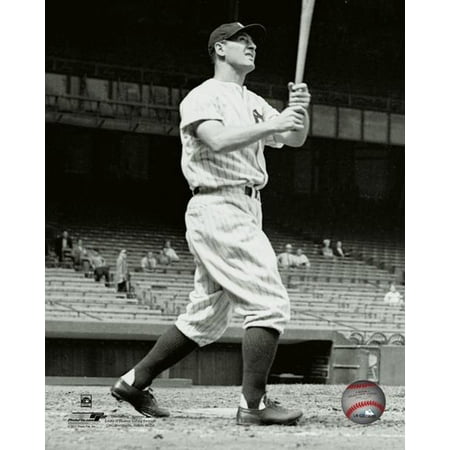 Lou Gehrig Photograph - Lou Gehrig 1937 Action Photo Print