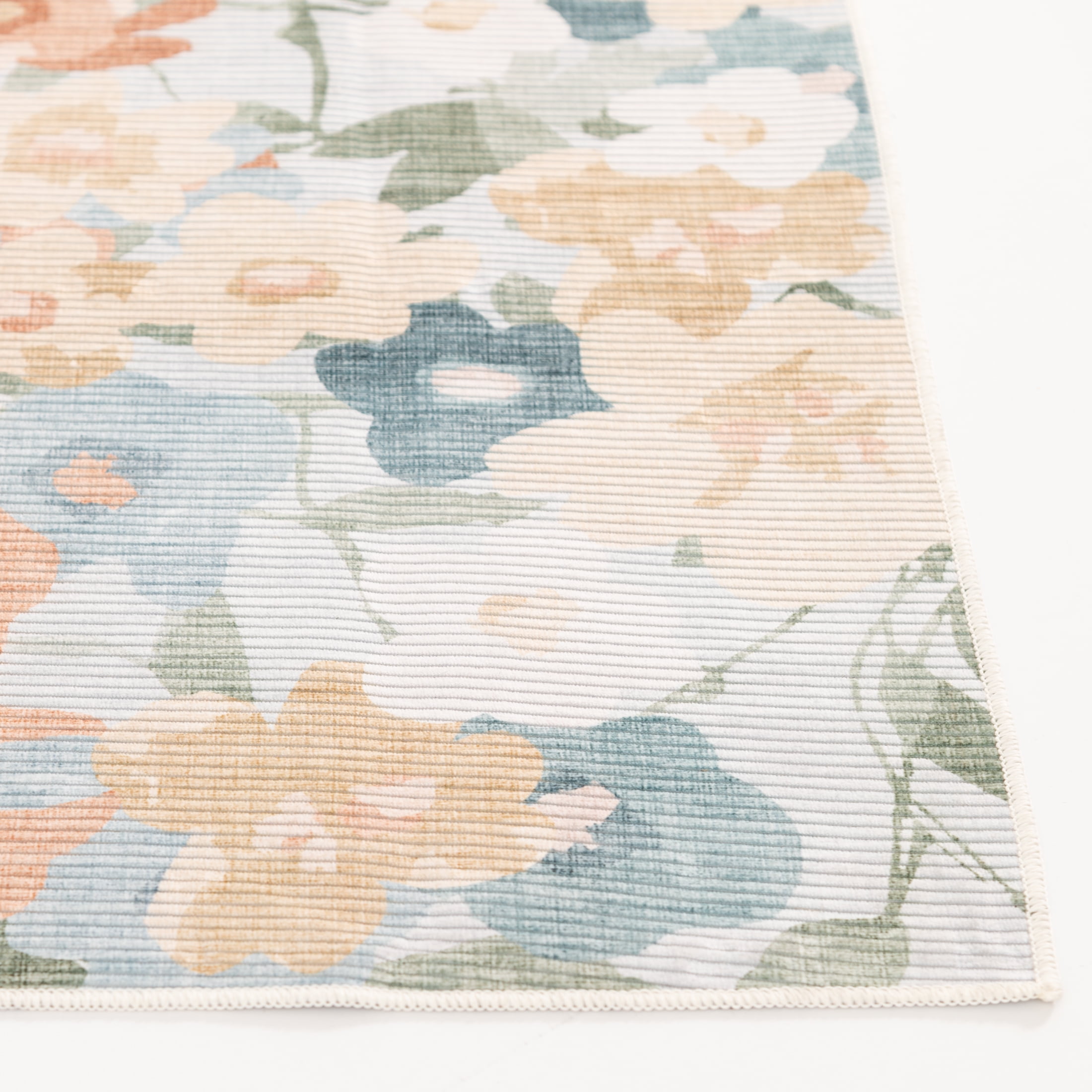 Mainstays 5'x7' Washable Floral Cluster Indoor Area Rug