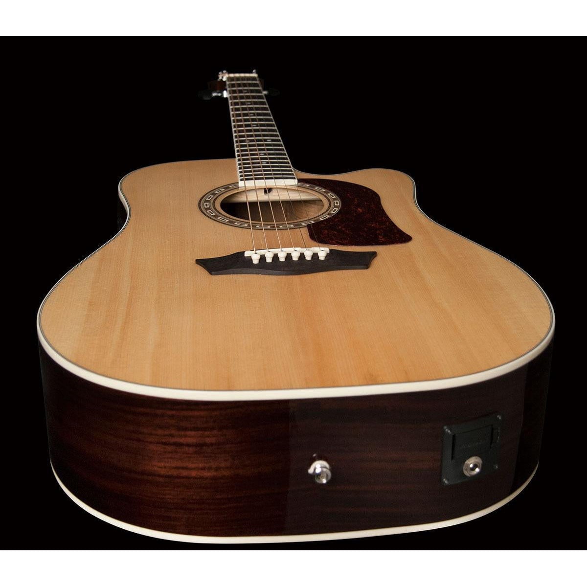 Washburn Heritage Dreadnought Acoustic Electric Guitar w/ Cutaway HD20SCE