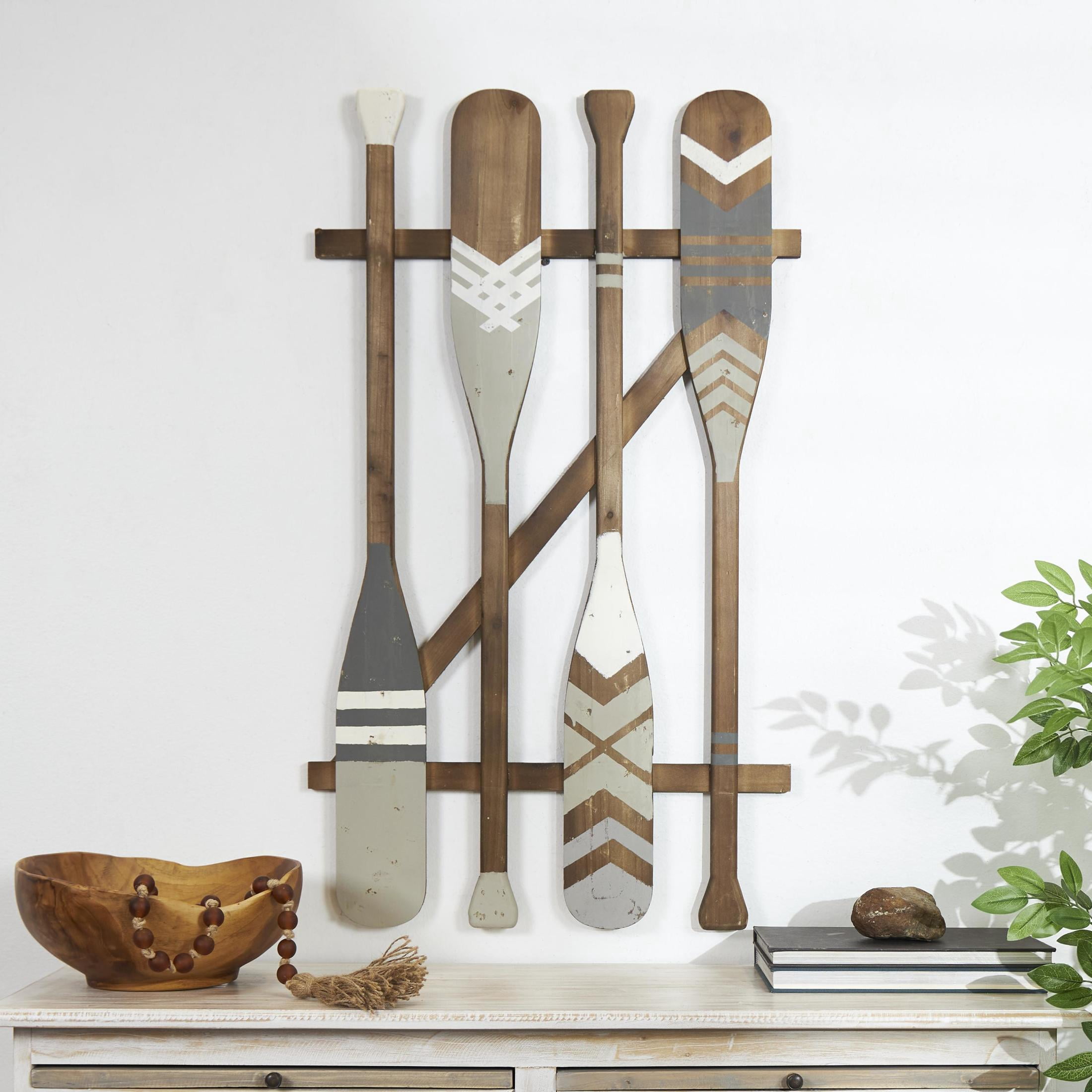 DecMode Light Gray Wood Arrow and Stripe Patterned Paddle Wall Decor with Arrow and Stripe Patterns