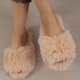 thumbnail image 3 of Zapatillas de Interior de piel sintética para mujer, zapatos perezosos para el hogar, suela suave, toboganes esponjosos cálidos a la moda, otoño e invierno, 2024, 3 of 5