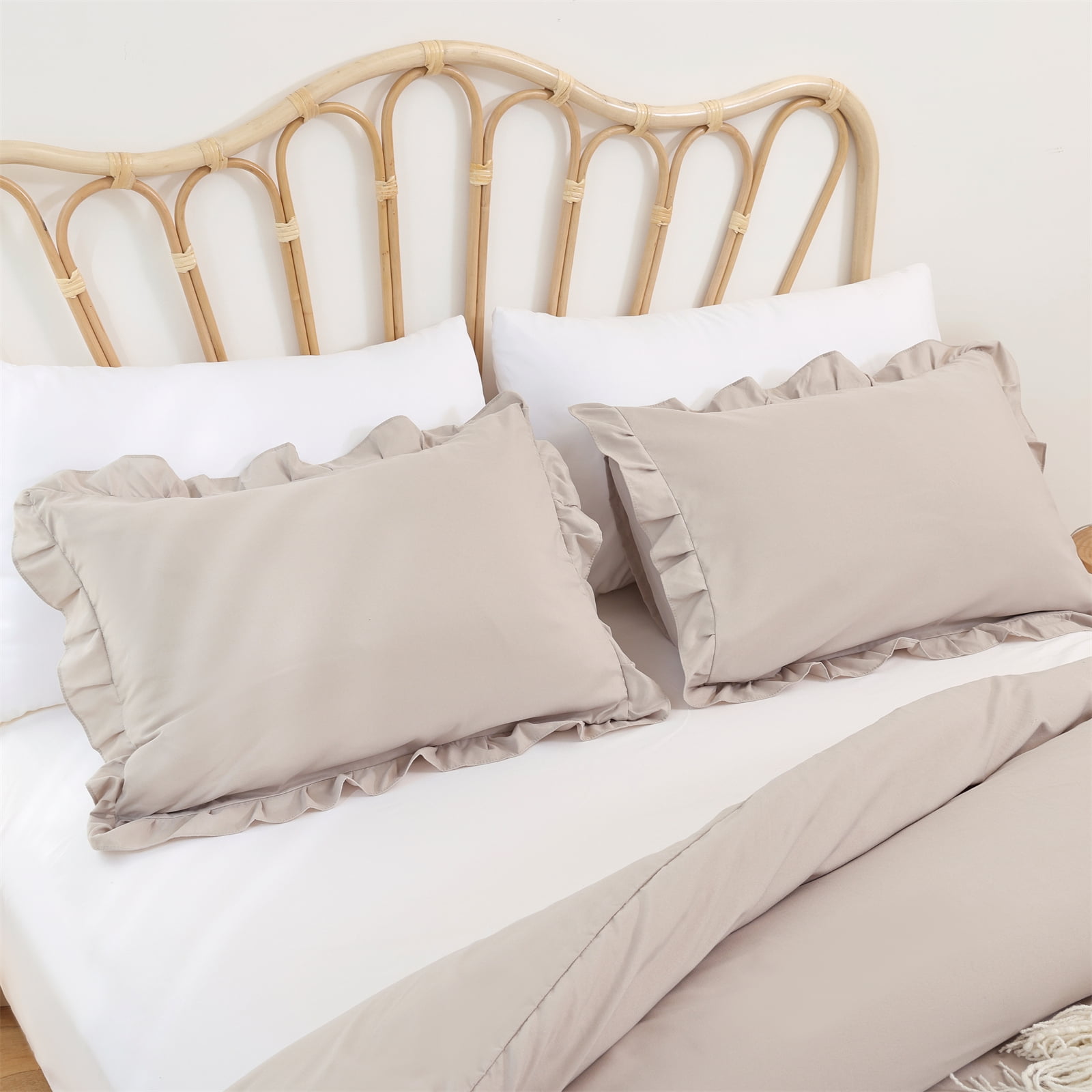 SPRINDAY King Size Comforter Set For Adult, 3 Piece Ruffle Oatmeal Bedding Comforter Set All Season