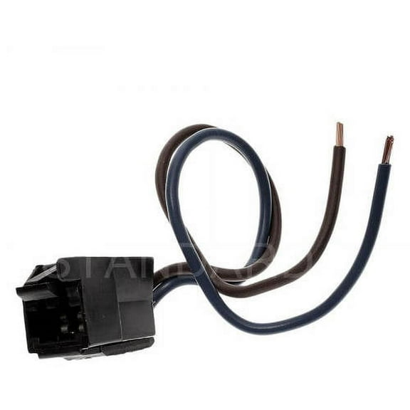 Standard Motor Products S614 Pigtail/Socket Fits select: 1999-2002 CHEVROLET SILVERADO, 1988-2000 CHEVROLET GMT-400