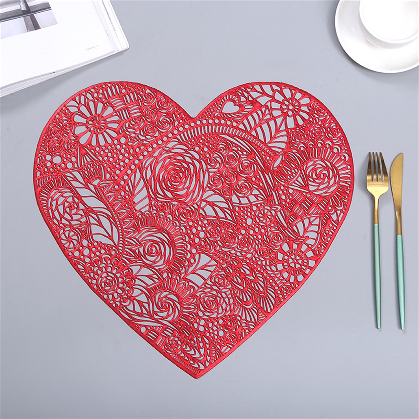 Cheers US Heart Shaped Placemats for Dining Table NonSlip Woven Heat
