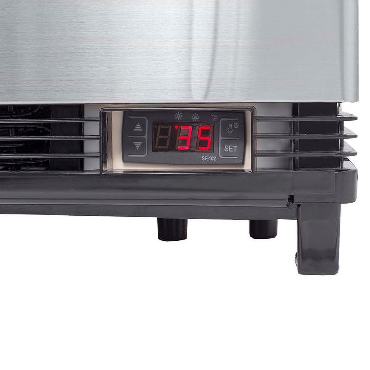 Edgecraft Maxx Cold MECR-31D 3 Cu Ft Countertop Refrigerated Merchandiser With Glass Door, Silver