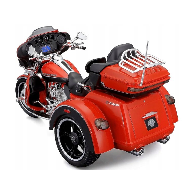 Maisto Harley Davidson CVO Tri Glide Motorcycle, 1/12 Diecast