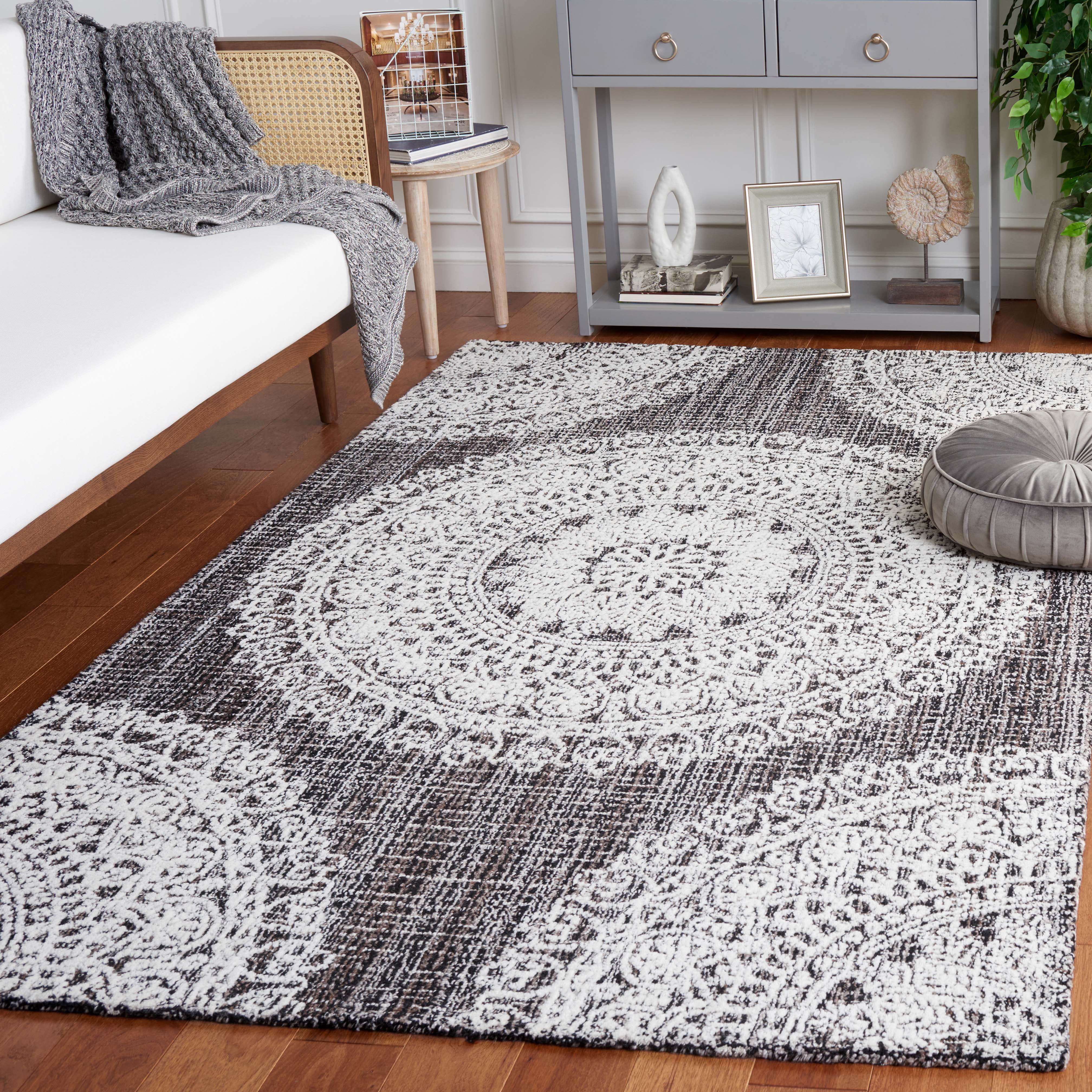 SAFAVIEH Ebony Abby Oriental Area Rug, Brown/Ivory, 6' x 9'