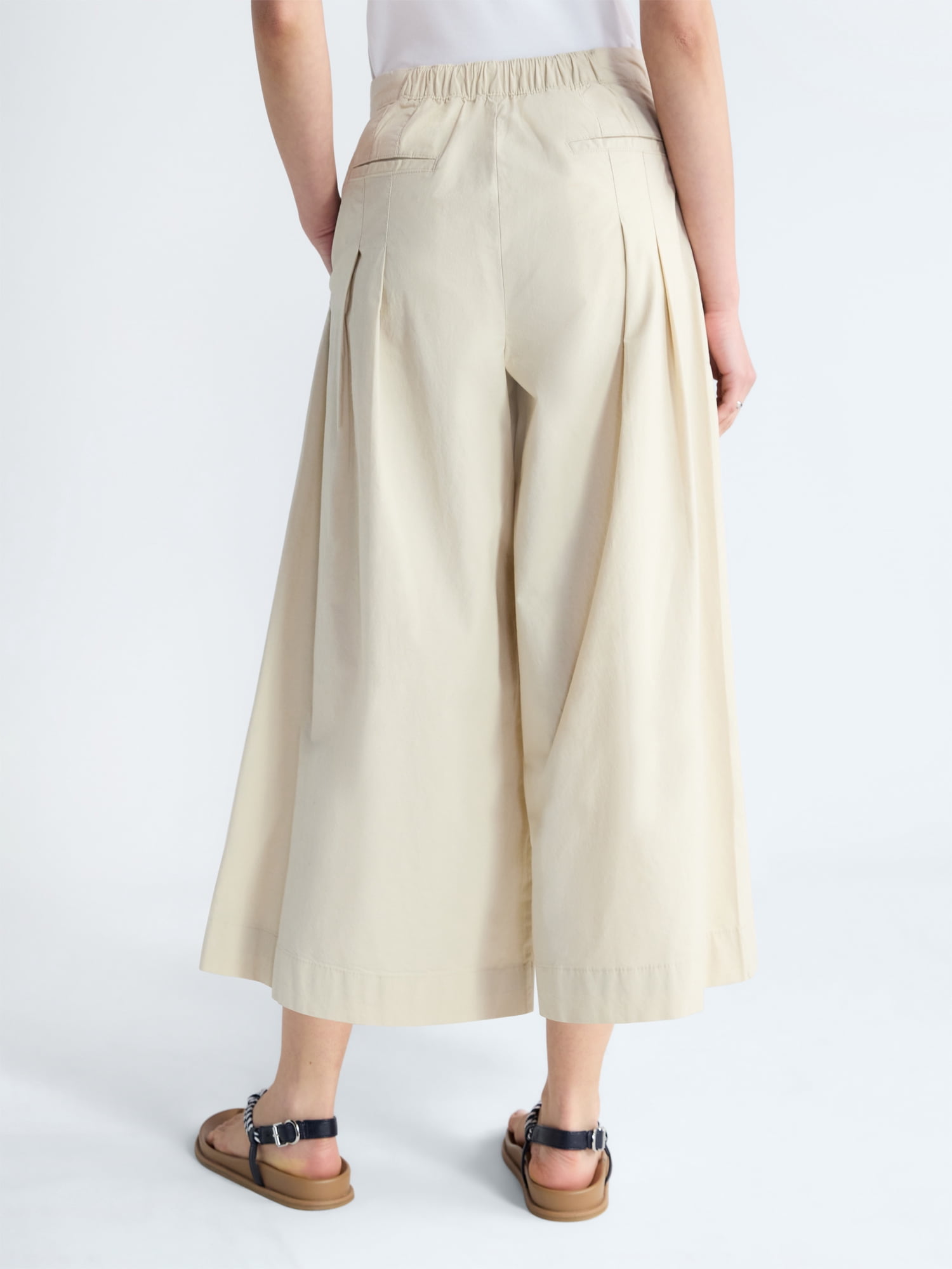 Free Assembly Women's and Women's Plus High Rise Wide Leg Pleated Culotte Pants, Sizes XS-XXL