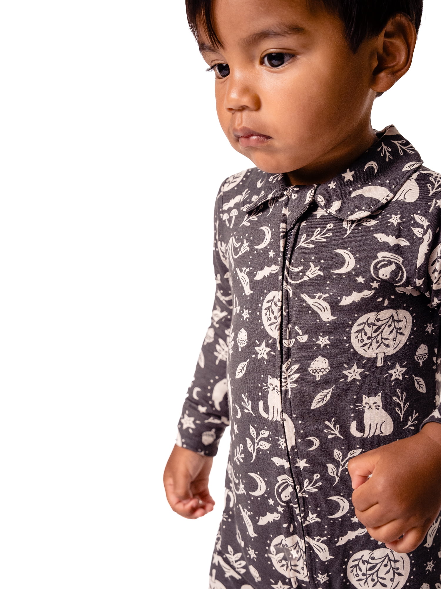 Modern Moments by Gerber Baby Boy Two-Way Zip Viscose Halloween Peter Pan Coverall, Sizes Newborn - 12 Months