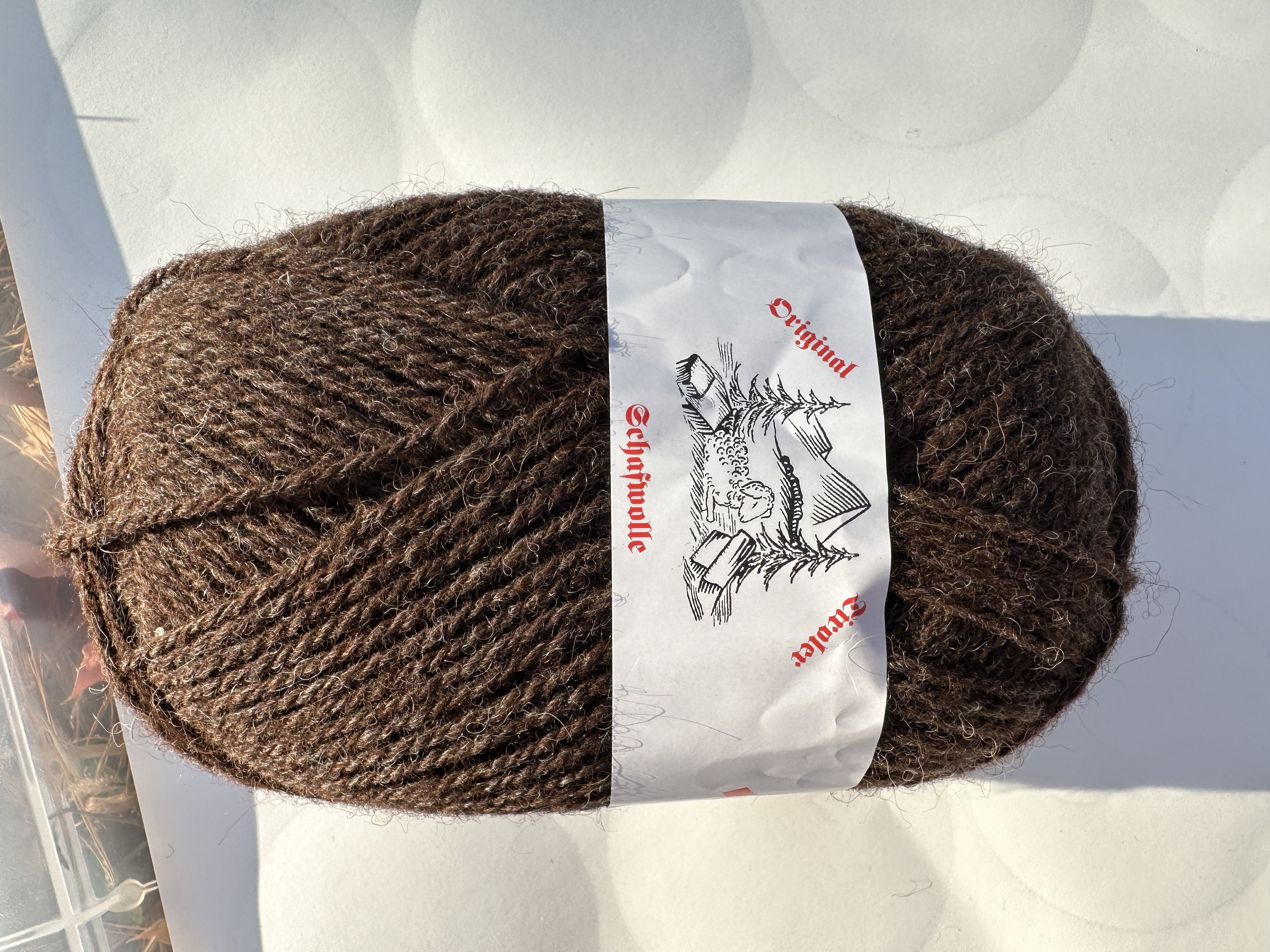 Wagner Fine Knitting Yarn in 50% Merino 50% Alpaca Wool (Dark Brown-3560)