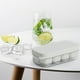 thumbnail image 4 of Bandeja de Silicona de Grado Alimenticio con Tapa Fácil de Abrir - Máquina para Hacer Hielo En Bloques con 8 Compartimentos a Prueba de Fugas para Congelador Doméstico | Sin Bpa, 4 of 4
