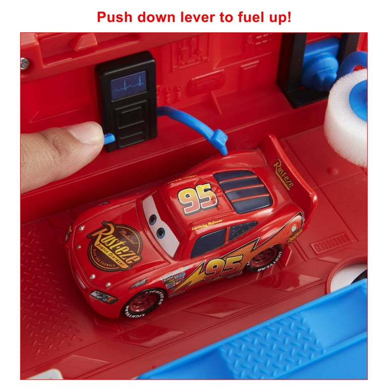 Disney Pixar Cars Transforming Mack Playset, 2-in-1 toy Truck & Tune-Up Station