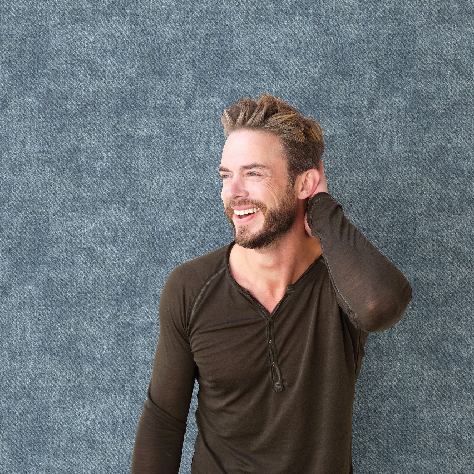Chesapeake Gramercy Blue Linen Wallpaper