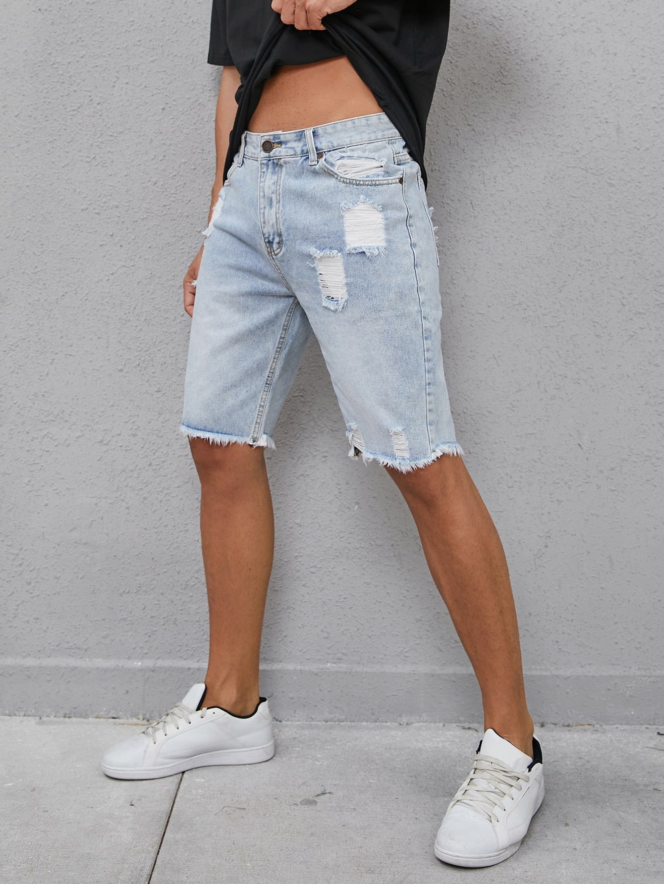Men Ripped Raw Hem Denim Shorts 