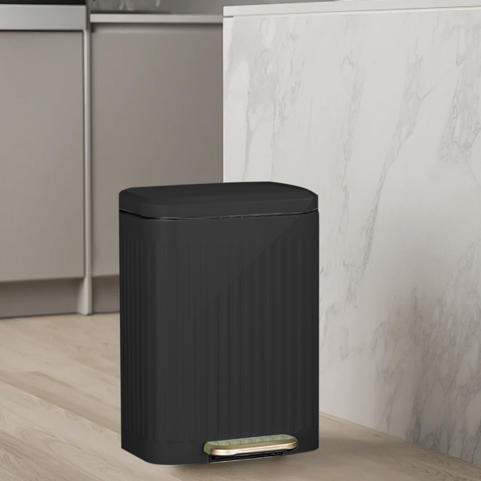 Elainilye Small Bathroom Trash Can with Lid, 2.8 Gallon Large Garbage Can for Cabinet Door, Plastic Waste Basket for Living Room, Toilet, Bedroom, Office Trash Can, Black