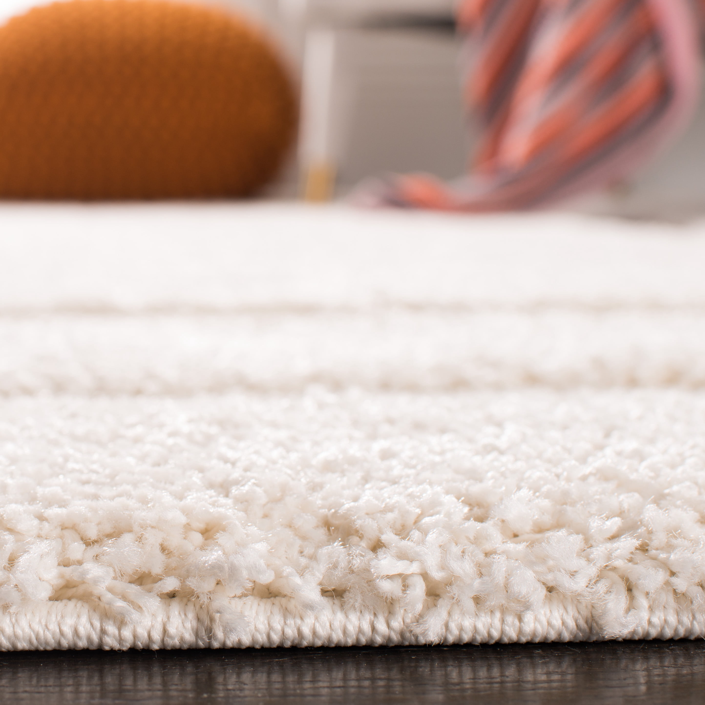 SAFAVIEH Florida Mason Bordered Shag Area Rug, Creme, 2' x 3'
