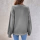 thumbnail image 4 of Suéter holgado de cuello redondo con bolsillo en el pecho para otoño/invierno, talla XL, manga murciélago, top de punto gris, 4 of 6