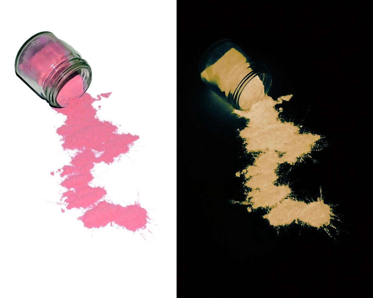 Miss Pigments ROSE Glow in The Dark Powder - Glowing Mica Pigment Colorant for Epoxy - Resin - Candle Making - Nail Polish - Non-Toxic