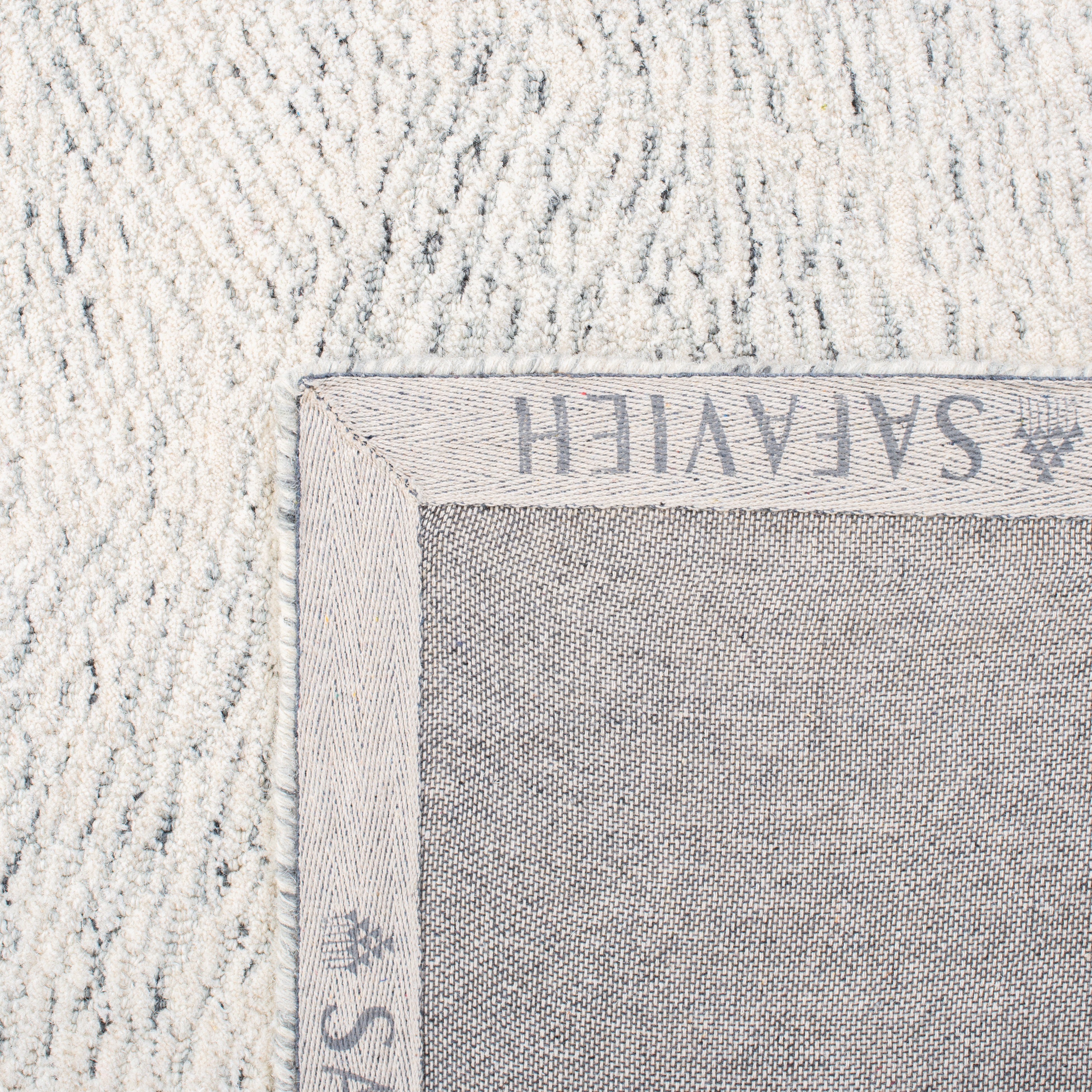 Safavieh Metro Patricia Distressed Runner Rug, Dark Gray/Ivory, 2'3" x 6'