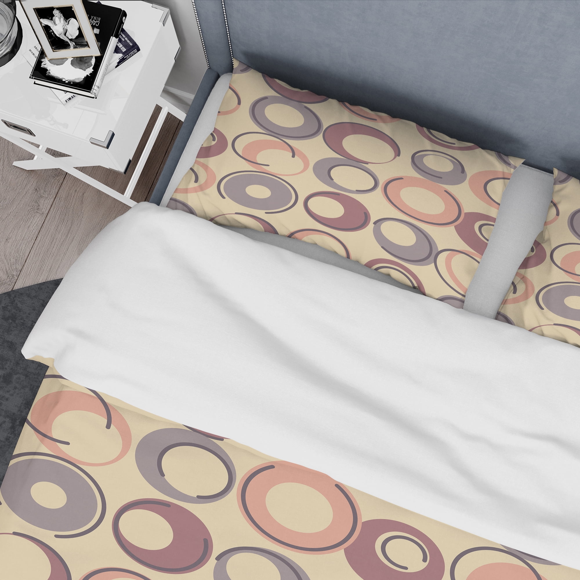 Designart 'Retro Geometric Pattern' Mid-Century Modern Duvet Cover Set