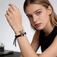 thumbnail image 5 of Pulsera de Conejito para Pascua: Pulsera de Punto Ajustable con Dije de Conejo para Niños, Regalo de Joyería de Primavera para Niñas y Niños., 5 of 5