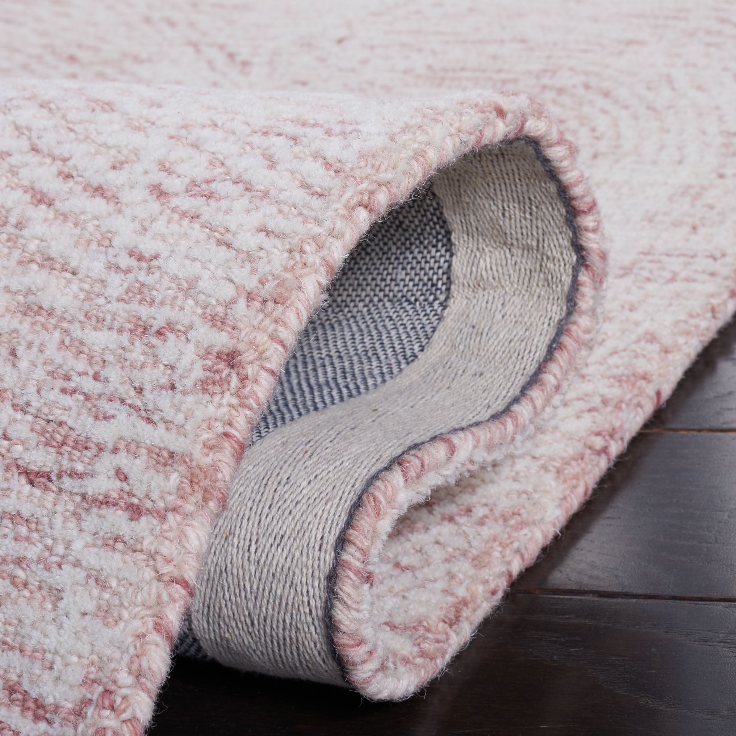 Safavieh Metro Patricia Distressed Area Rug, Pink/Ivory, 6' x 6' Round