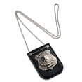 thumbnail image 1 of Insignia policial Dress Up America para niños con cadena y clip para cinturón, 1 of 2