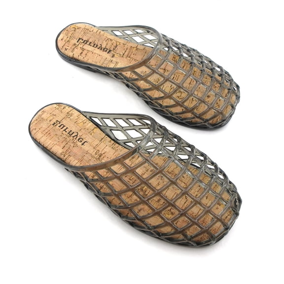 GJPBGK Women’s Comfortable Slip-On Jelly Sandals Breathable Mesh Flat Slippers Summer Closed-Toe Casual Beach Slippers  for Outdoor Travel & Casual Wear
