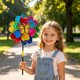 thumbnail image 5 of Molinillo de Viento de Doble Capa con Purpurina: Decoración Colorida para Exteriores, Ideal para Fiestas En El Jardín o El Patio. Molinillo de Plástico de Giro Suave para Juegos Infantiles y Fotograf, 5 of 6